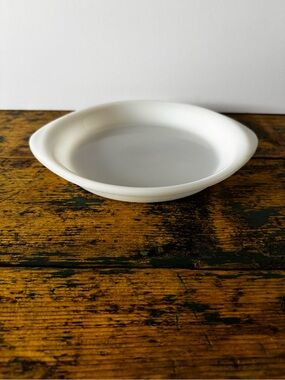 Classic White Milkglass Pie Plate - Home Dining